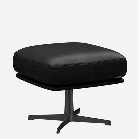 Fritz Hansen Oksen™ Foot Stool