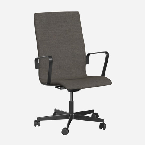 Fritz Hansen Oxford™ Office Armchair Upholstered With Wheels