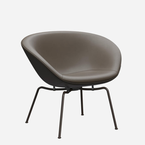 Fritz Hansen Pot™ Chair Leather