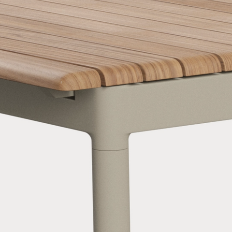 Pelagus Table