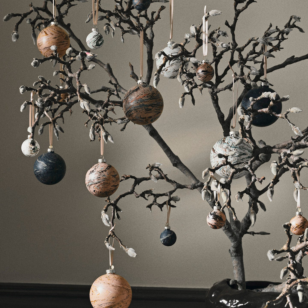 Marble Baubles