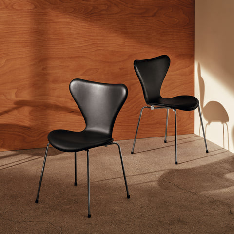 Fritz Hansen Series 7™ Chair Leather