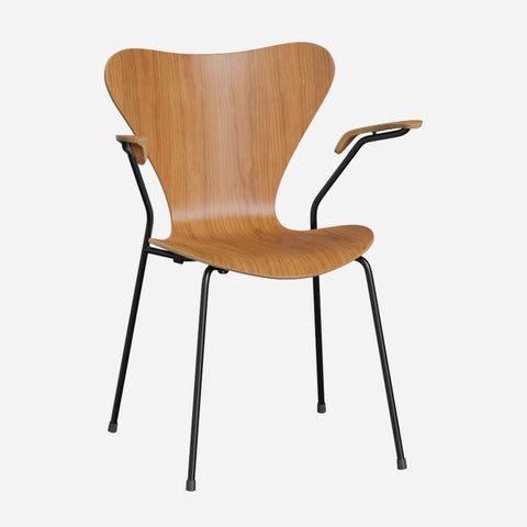 Fritz Hansen Series 7™ Armchair Wood