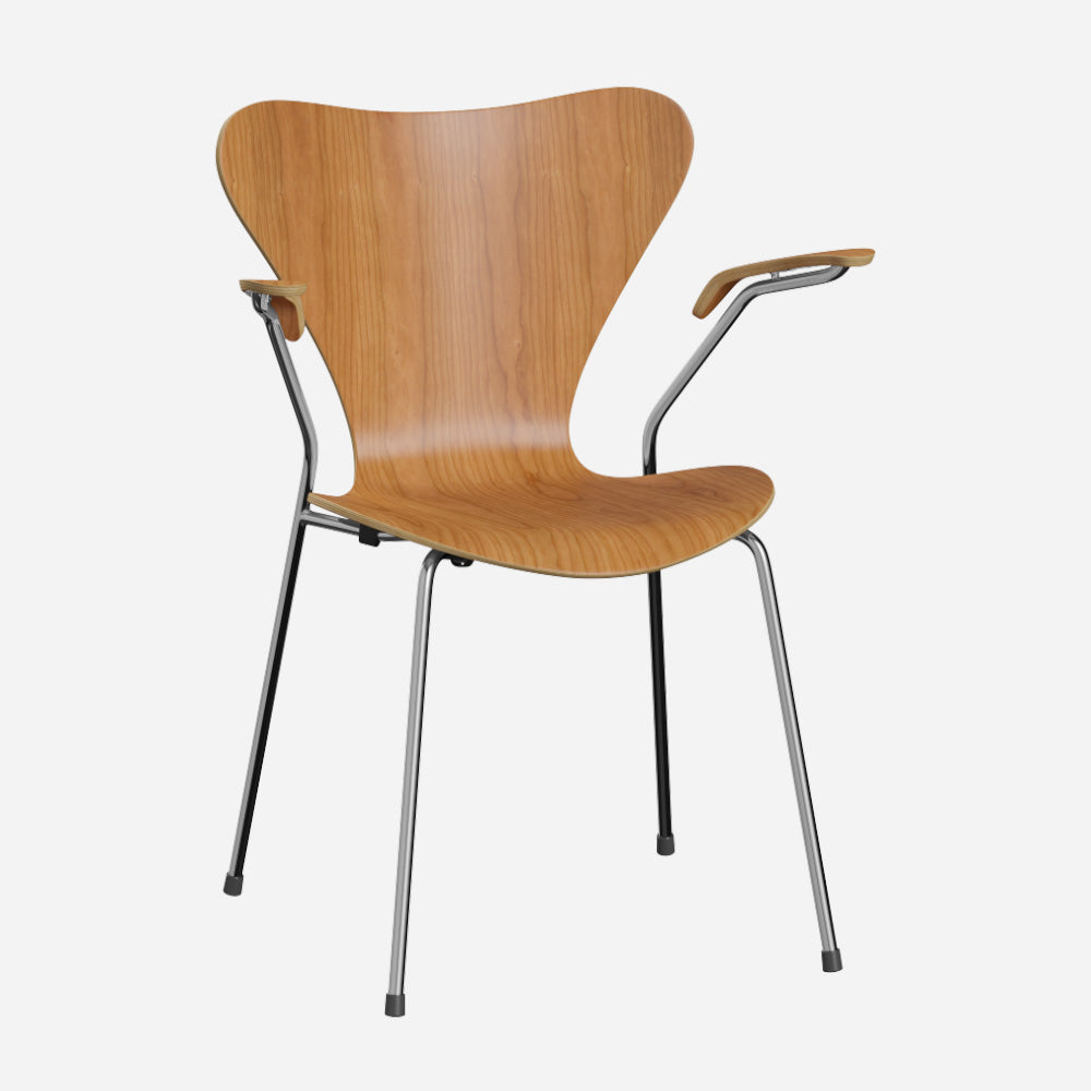 Fritz Hansen Series 7™ Armchair Wood